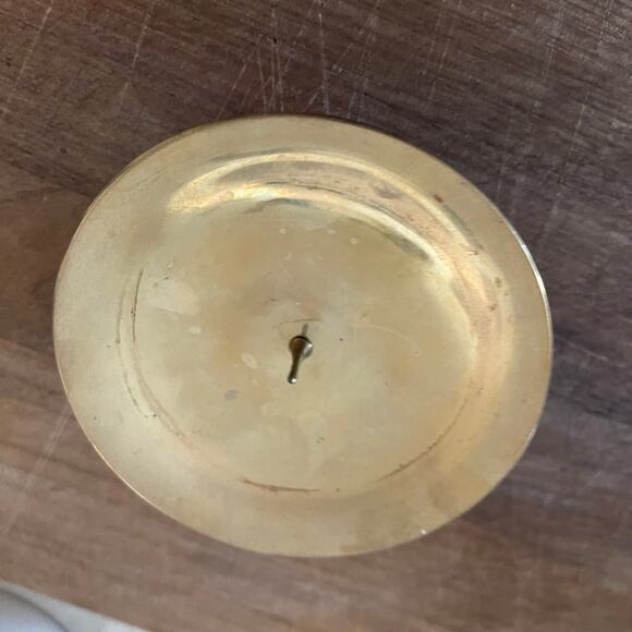 Brass candle pillar holder - Picture 4 of 4